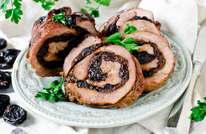 Рулетики с черносливом